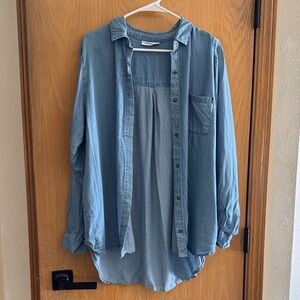 Light Wash Chambray Button-Up Maternity Shirt